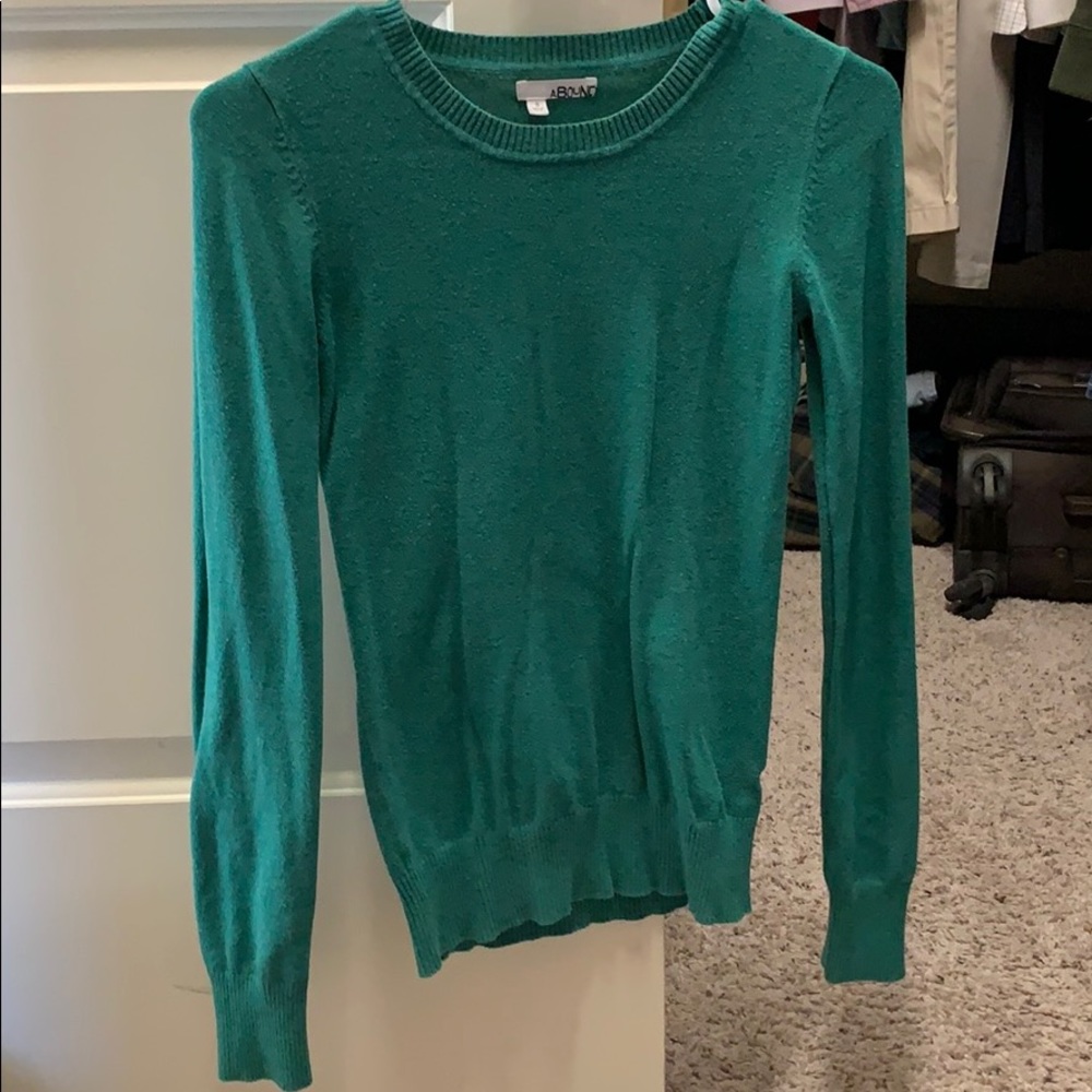Long sleeve sweater